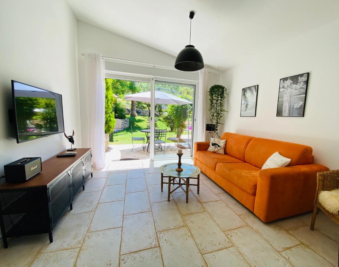 Maison De Vacances Villa Cardabella Le Tignet Экстерьер фото